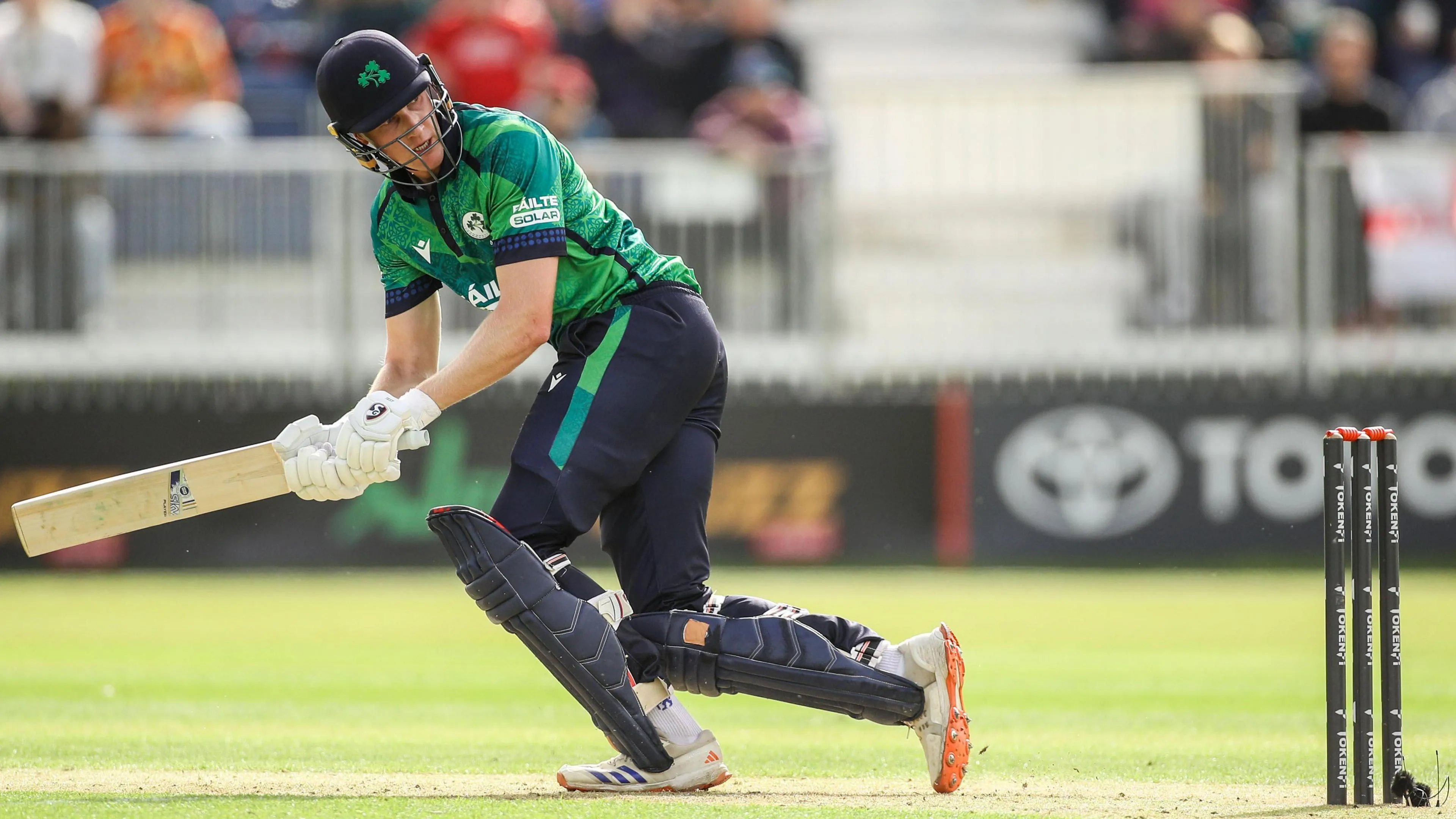 Salt Powers England to First T20 Triumph Over Ireland