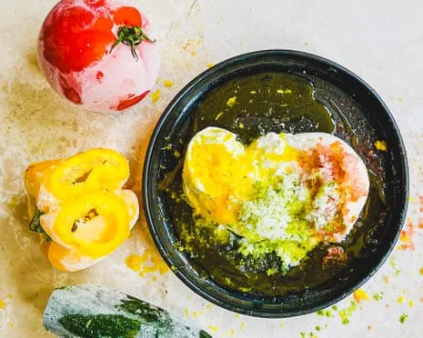 How to Convert Spare Vegetables and Fruits into a Chilled Accompaniment – Instructions